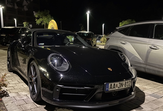 Porsche 992 Carrera 4 GTS Cabriolet MkI