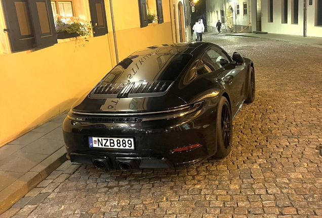 Porsche 992 Carrera 4 GTS MkII