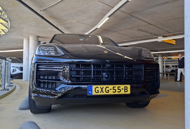 Porsche Cayenne Coupé Turbo E-Hybrid