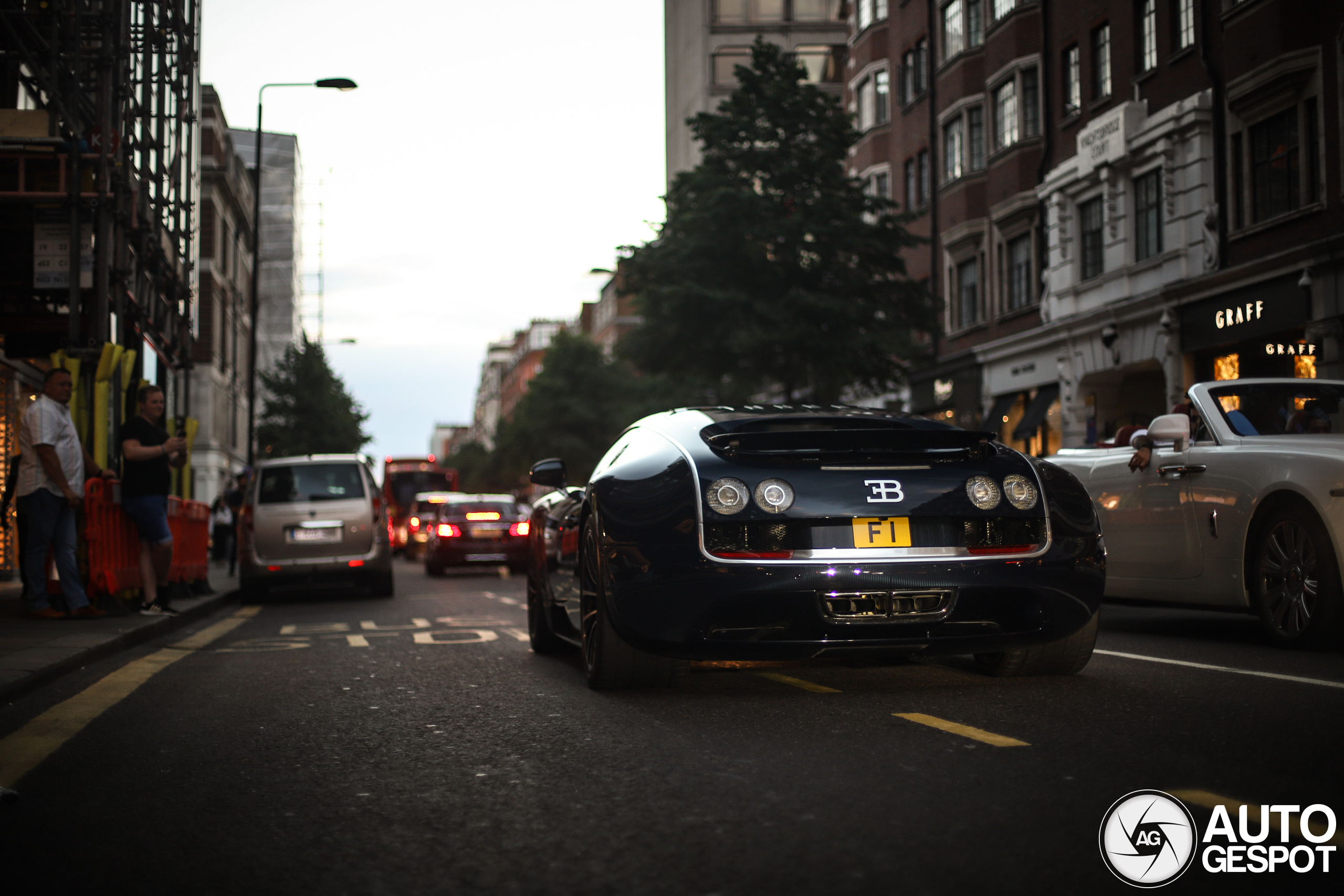 Bugatti Veyron 16.4 Super Sport