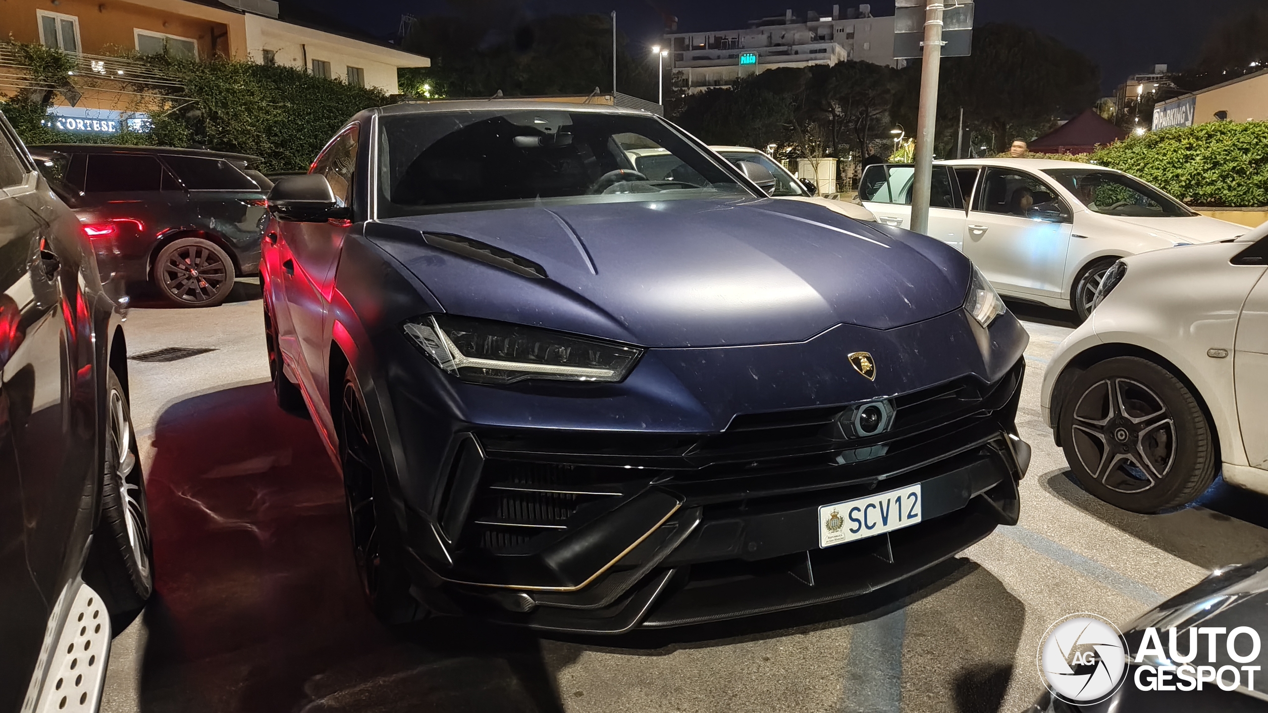 Lamborghini Urus Performante Essenza SCV12 Limited Edition - 26