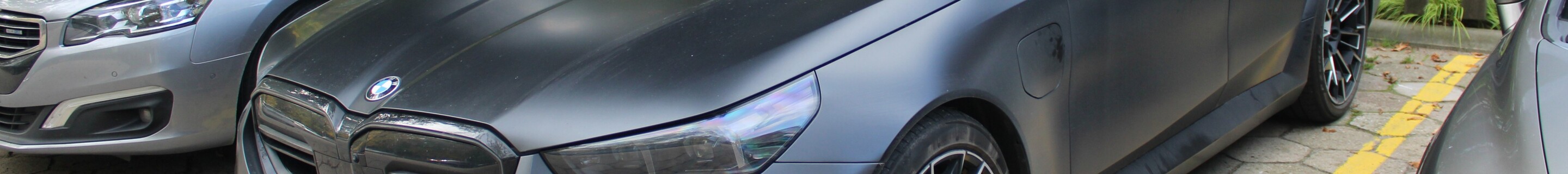 BMW M5 G90