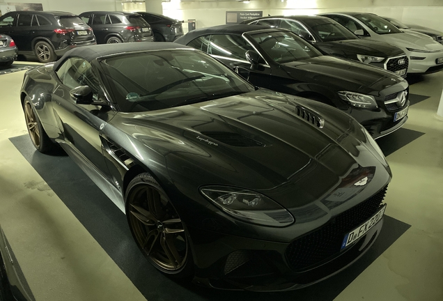 Aston Martin DBS Superleggera Volante