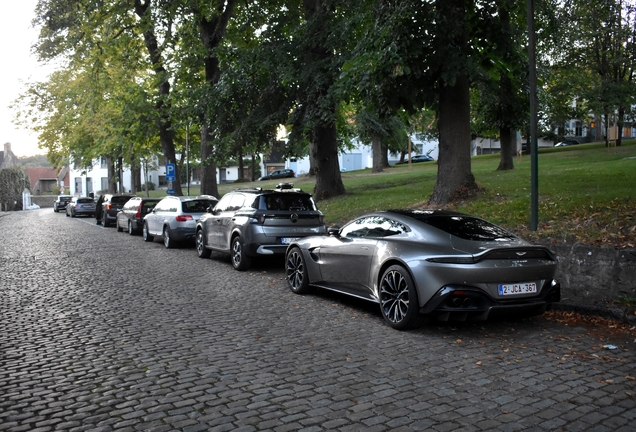 Aston Martin V8 Vantage 2018