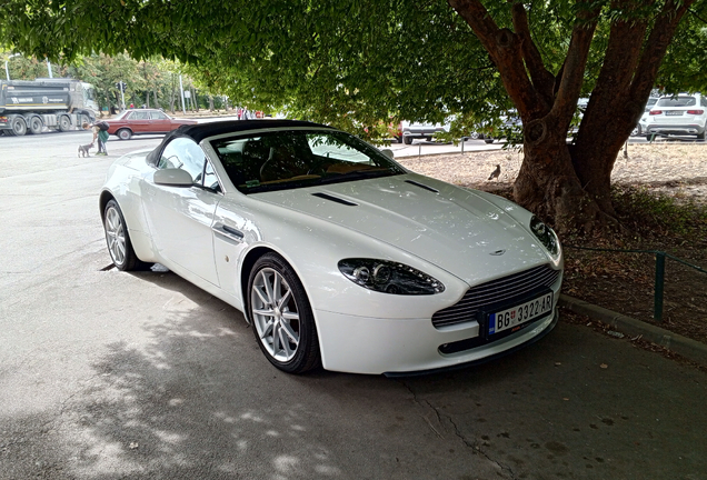 Aston Martin V8 Vantage Roadster