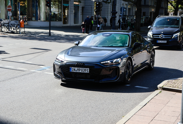 Audi RS E-Tron GT 2025