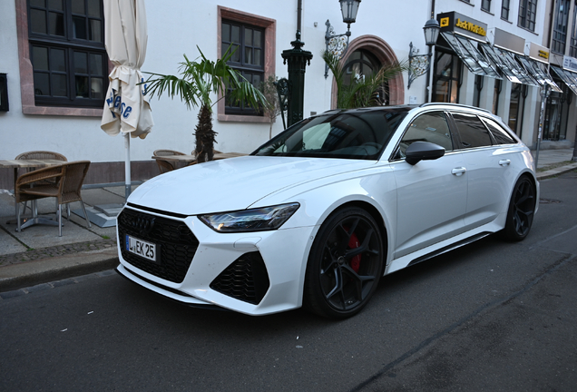 Audi RS6 Avant C8