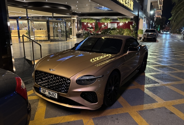 Bentley Continental GTC Mulliner 2025
