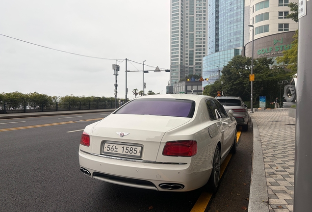 Bentley Flying Spur V8