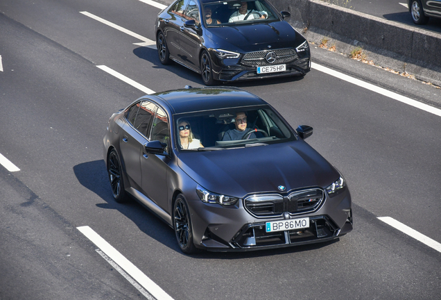 BMW M5 G90