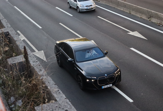 BMW M760e xDrive