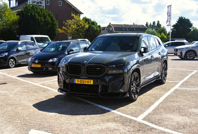 BMW XM G09