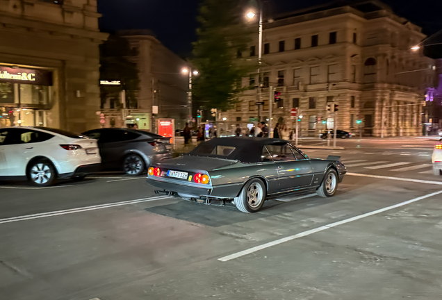 Ferrari 400 Convertible