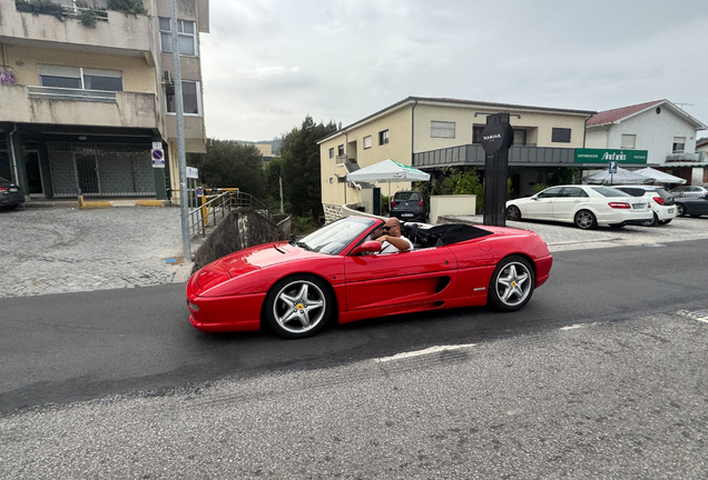 Ferrari F355 Spider