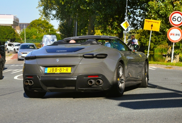 Ferrari Roma Spider