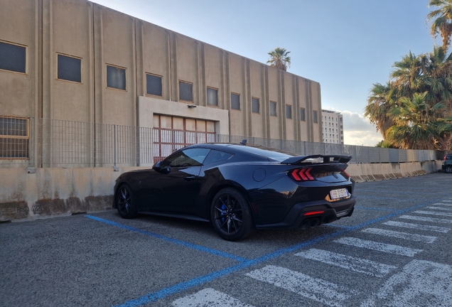Ford Mustang Dark Horse 2024