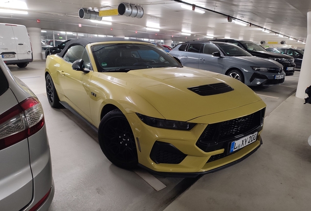 Ford Mustang GT Convertible 2024