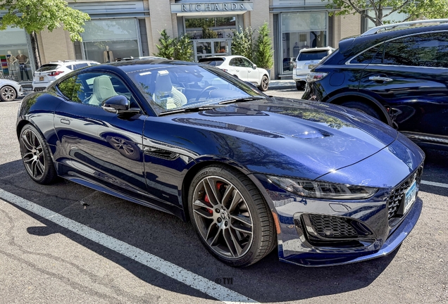 Jaguar F-TYPE P450 75 Coupé