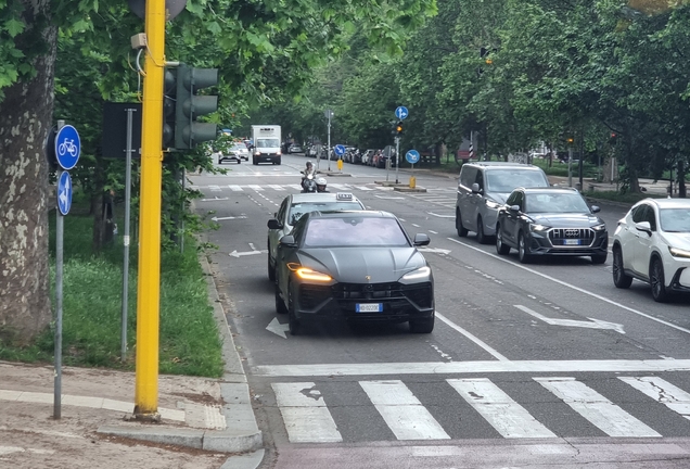Lamborghini Urus SE