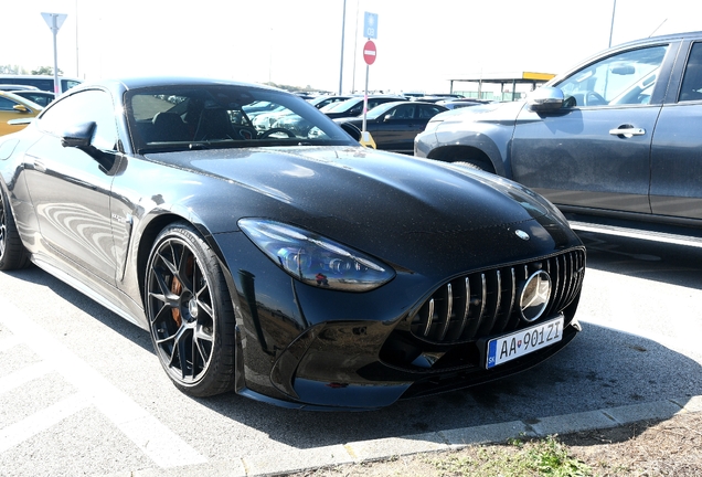 Mercedes-AMG GT 63 C192