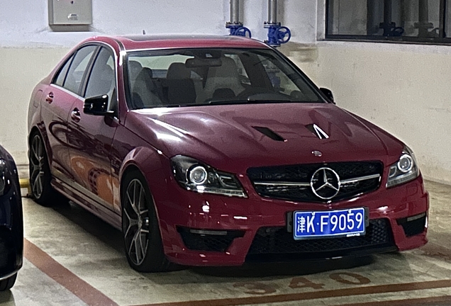 Mercedes-Benz C 63 AMG Edition 507