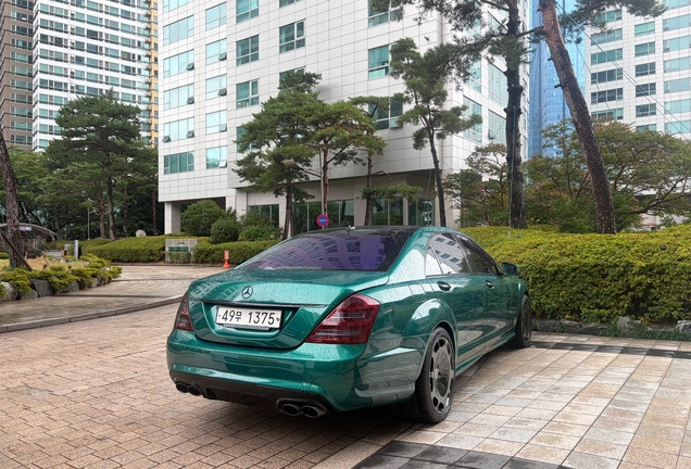 Mercedes-Benz S 63 AMG W221