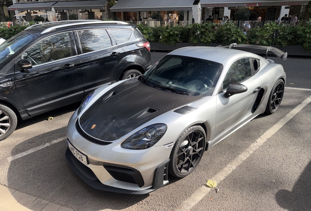 Porsche 718 Cayman GT4 RS Weissach Package