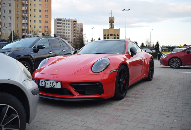 Porsche 911 Carrera
