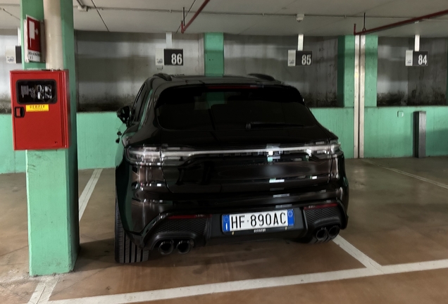 Porsche 95B Macan GTS MkIII