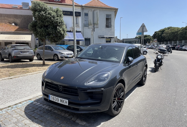 Porsche 95B Macan GTS MkIII