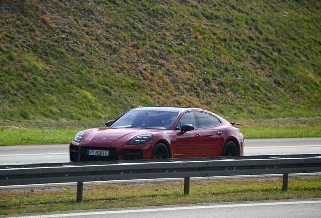 Porsche 972 Panamera GTS MkI