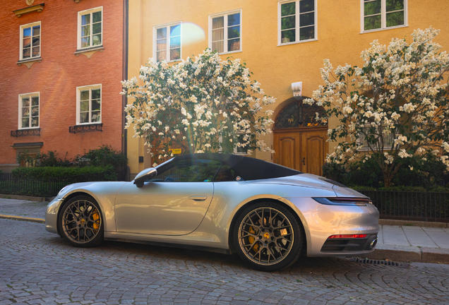 Porsche 992 Carrera 4S Cabriolet MkI
