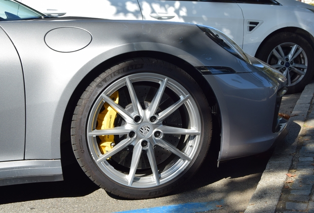 Porsche 992 Carrera 4S MkI