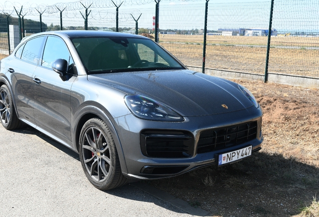 Porsche Cayenne Coupé GTS MkI