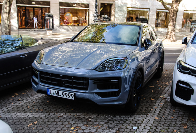 Porsche Cayenne Coupé Turbo E-Hybrid