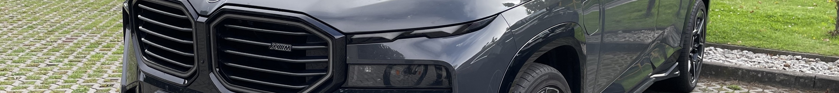 BMW XM G09