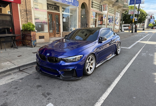 BMW M4 F82 CS