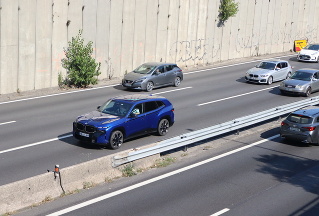 BMW XM G09