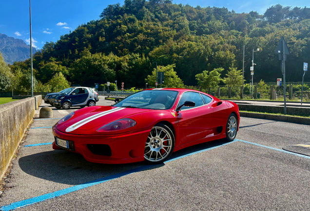 Ferrari Challenge Stradale