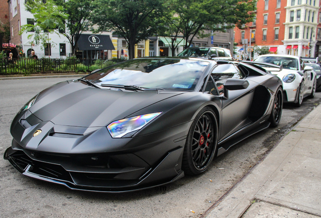 Lamborghini Aventador LP770-4 SVJ Roadster