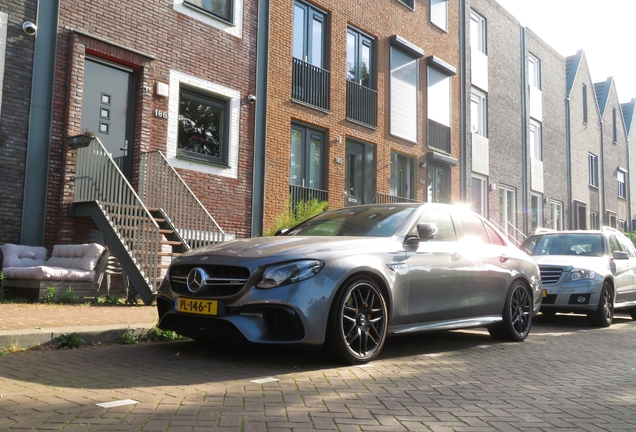 Mercedes-AMG E 63 S W213