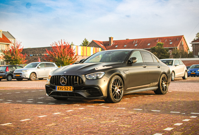 Mercedes-AMG E 63 S W213 Final Edition