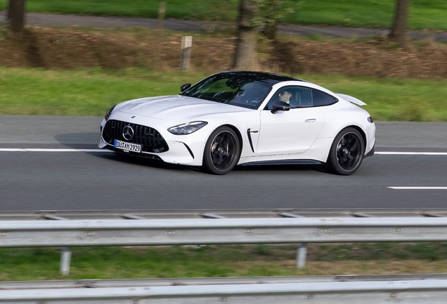 Mercedes-AMG GT 63 C192