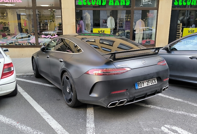 Mercedes-AMG GT 63 S X290