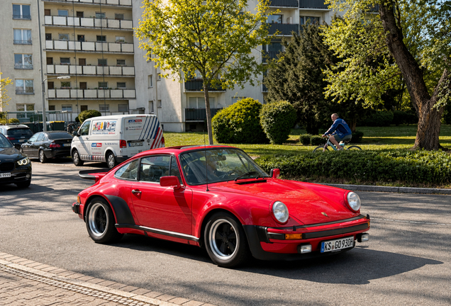 Porsche 930 Turbo