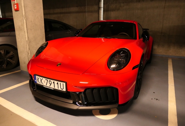 Porsche 992 Carrera 4 GTS MkII