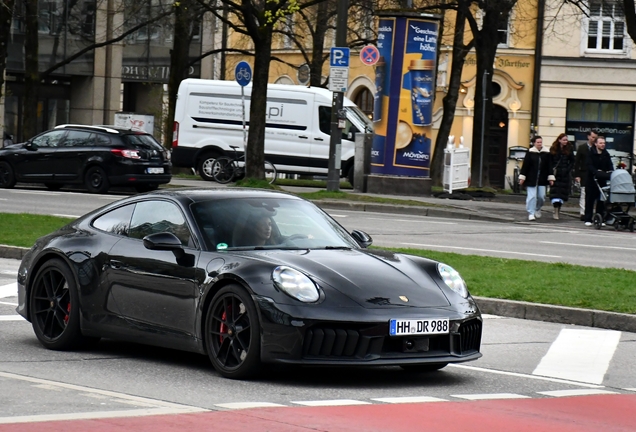 Porsche 992 Carrera 4 GTS MkII
