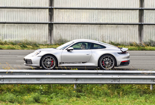 Porsche 992 Carrera 4S MkI