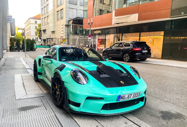 Porsche 992 GT3 RS MkI Weissach Package