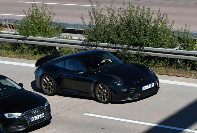 Porsche 992 GT3 Touring MkII